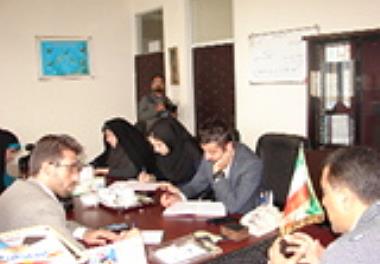 نشست خبری با رسانه ها