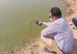 بازدید ترویجی پژوهشگران پژوهشکده آبزی پروری آب های جنوب کشور از مزرعه پرورش ماهی گرمابی در مجتمع پرورش ماهی آزادگان