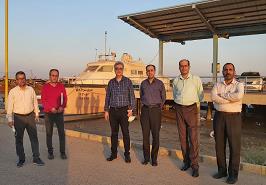 بازدید دکتر قائدنیا و هیات همراه، از ایستگاه تحقیقات ماهیان دریایی بندر امام خمینی و شناور کاوش