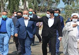 رهاسازی بچه ماهی سفید در بندر صیادی امیرآباد بهشهر