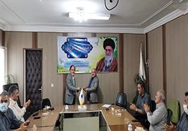 جلسه تودیع با حضور رئیس مرکز و همکاران