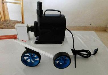 ساخت دستگاه جاروب کننده  فضولات ماهی برای اولین بار در کشور 