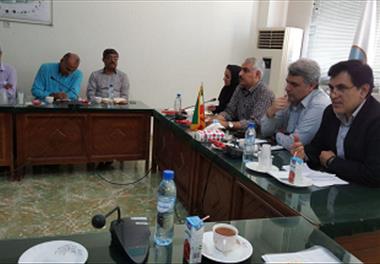 بازدیدمعاون ترویج و انتقال یافته ها از پژوهشکده میگوی کشور- بوشهر