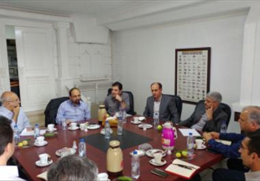 برگزاری جلسه هم اندیشی شیوه های ترویج آبزی مصرفی