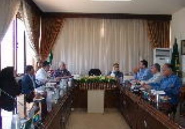 جلسه بازنگری در روش کار پروژه بررسی ذخایر کفزیان به روش مساحت جاروب شده