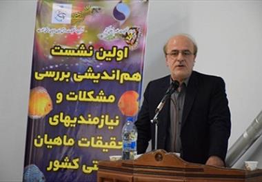 برگزاری نشست هم اندیشی ماهیان زینتی در محلات