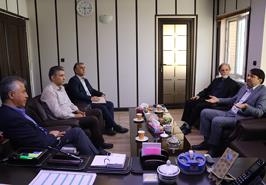 نشست مدیر کل جدید شیلات گلستان با رئیس و معاون پژوهشی موسسه