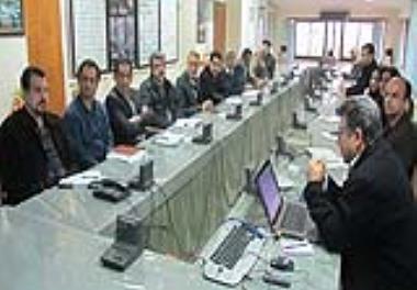 جلسه دفاعیه پروژه بررسی مقایسه‌ای پرورش میگوی وانامی(Litopenaeus vannamei)  با آب لب شور دریای خزر و آب شور خلیج فارس