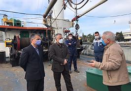 بازديد رئیس موسسه تحقيقات علوم شيلاتي كشور از كشتي گيلان