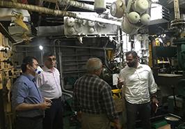 بازدید سرمایه گذار بخش خصوصی از کشتی تحقیقاتی پژوهشکده اکولوژی دریای خزر در جهت مشارکت با پژوهشکده