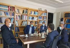 جلسه مشترک مدیر شعب بانک صادرات استان و رئیس مرکز تحقیقات ملی آبزیان آب های شور یزد