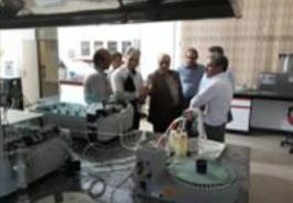 بازدید معاون برنامه ریزی و توسعه منابع انسانی سازمان تحقیقات، آموزش و ترویج کشاورزی از پژوهشکده اکولوژی خلیج فارس و دریای عمان