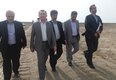 بازدید از مزرعه تحقیقاتی میگو و ماهیان آب شور گمیشان