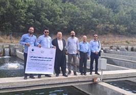 ارائه خدمات کارشناسی کاروان جهادی مرکز تحقیقات آرتمیای کشور به آبزی پروری استان آذربایجان غربی