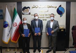 امضای قرارداد همکاری بین سه مجموعه تحقیقاتی