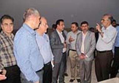 بازدید مسئولین از سایت پرورش میگوی چوئبده آبادان