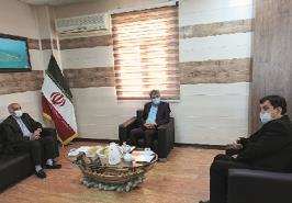 بررسی سیاست های ترویجی پژوهشکده میگو در نشست با معاون ترویج موسسه