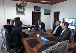 نشست صميمانه رئیس موسسه تحقیقات علوم شیلاتی کشور با مديركل شيلات استان گيلان