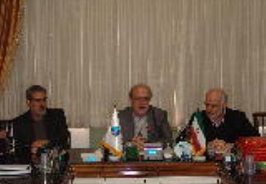 برگزاری مراسم گرامیداشت دهه مبارک فجر و تجلیل از بازنشستگان موسسه تحقیقات علوم شیلاتی کشور 