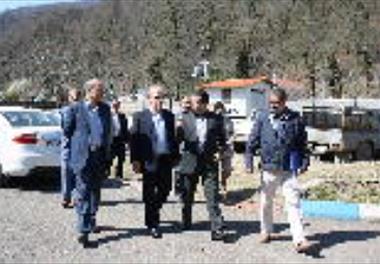 بازدید دکتر زند و هیأت همراه از مرکز تحقیقات ماهیان سردآبی کشور