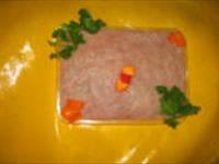 کاربرد نگهدارنده‌های طبیعی  (عصاره‌های رُزماری و آویشن) برای پایدارسازی گوشت چرخ‌شده کپور نقره‌ای در شرایط انجماد  