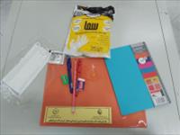 اقلام ترویجی اهدا شده در مراسم جلب مشارکت های مردمی در بازسازی ذخایر آبزیان تالاب هورالعظیم